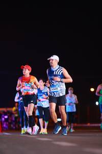 BIB: 200, 43605
                            <button type="button" onclick="openModal(23000875)" class="btn btn-primary btn-sm float-right btn-popup" data-toggle="modal" data-target=".modal-high-quality">
                        <i class="fas fa-shopping-cart"></i> Add to Cart
                    </button>
                                            <button type="button" onclick="isThisMe(23000875, true)" class="btn btn-success btn-sm float-right btn-popup btn-isme hidden" data-toggle="tooltip" data-placement="bottom" title="นี่คือรูปของคุณใช่ไหม คลิกที่นี่เพื่อเอาเข้าอัลบั้ม">
                        <i class="fas fa-plus"></i> Add to album
                    </button>
                    <button type="button" onclick="isThisMe(23000875, false)" class="btn btn-warning btn-sm float-right btn-popup btn-isnotme hidden">
                        <i class="fas fa-ban"></i> Remove from album
                    </button>